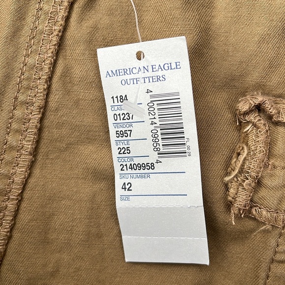 NWT American Eagle Longboard Cotton Khaki Cargo Shorts Size 42 - Picture 4 of 9